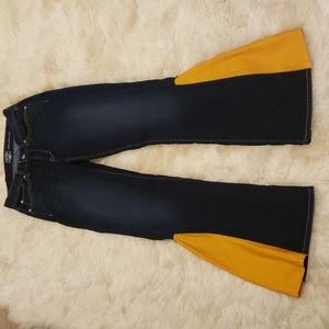 Levi Strauss Curvy Boot Cut Jeans